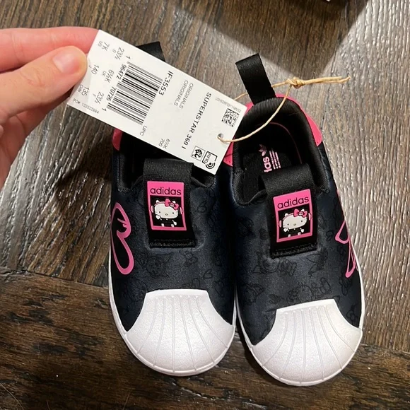 NWT HELLO KITTY ADIDAS Superstar 360 I Size baby/ toddler